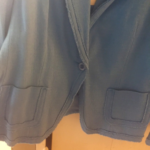 Brand is Nygard Collection. Size 14. Light sky blue. Made of silk and rayon. - Picture 4 of 7